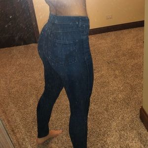 High-Waisted Skinny Jeans
